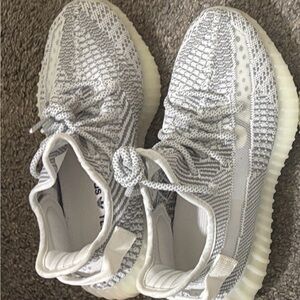 Yeezy Static 350 size 4 & 1/2 (women’s 6)